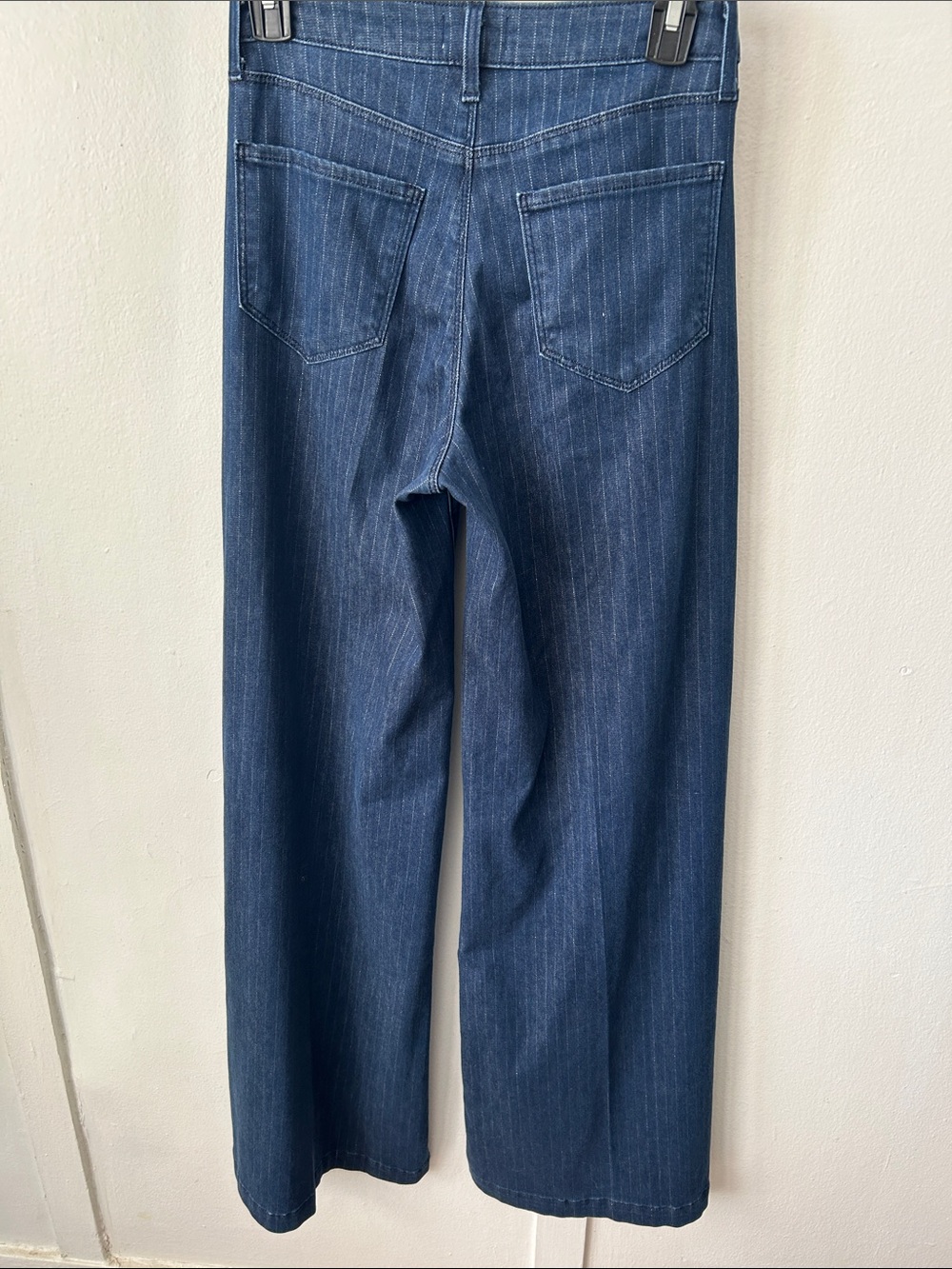 L'AGENCE Quincy Pinstriped Navy Wide-Leg Trouser Jean Denim Dark Wash Pants 23 - Picture 4 of 8